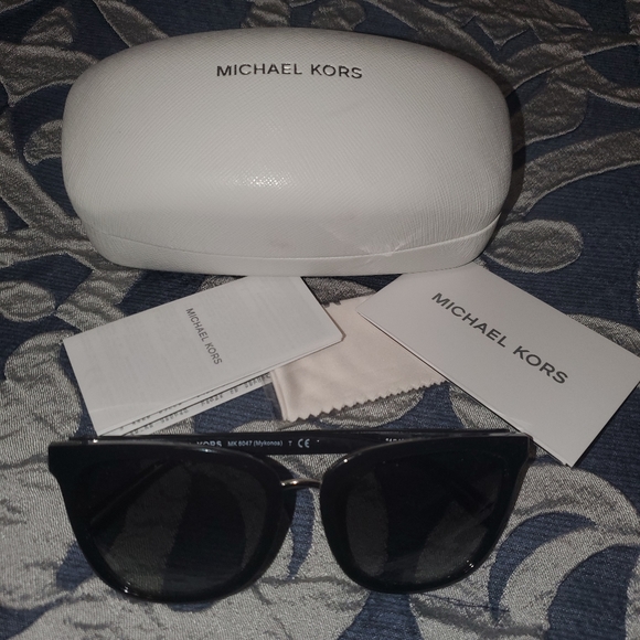 Brand New Michael Kors Sunglasses - Picture 1 of 4